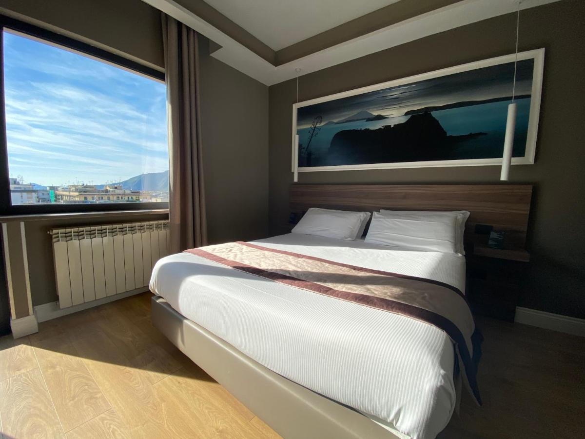 7Th Floor Suite نابولي المظهر الخارجي الصورة