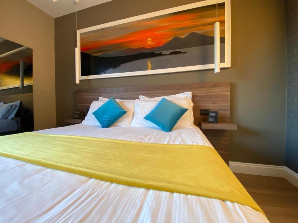 7Th Floor Suite نابولي المظهر الخارجي الصورة