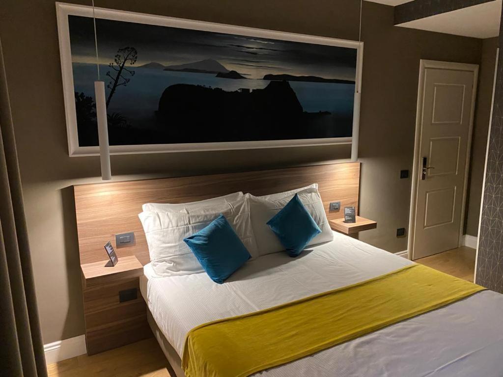 7Th Floor Suite نابولي المظهر الخارجي الصورة