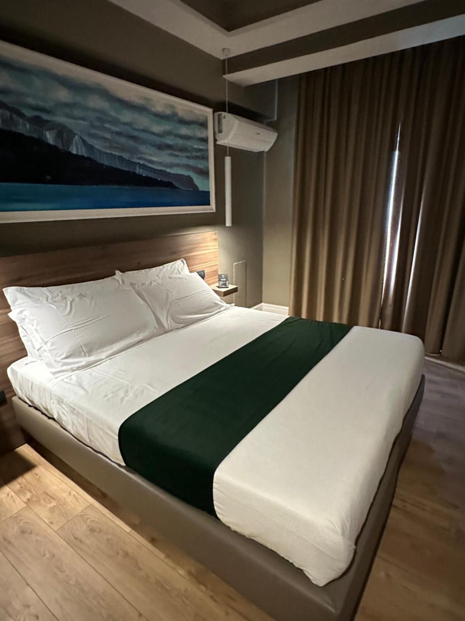 7Th Floor Suite نابولي المظهر الخارجي الصورة