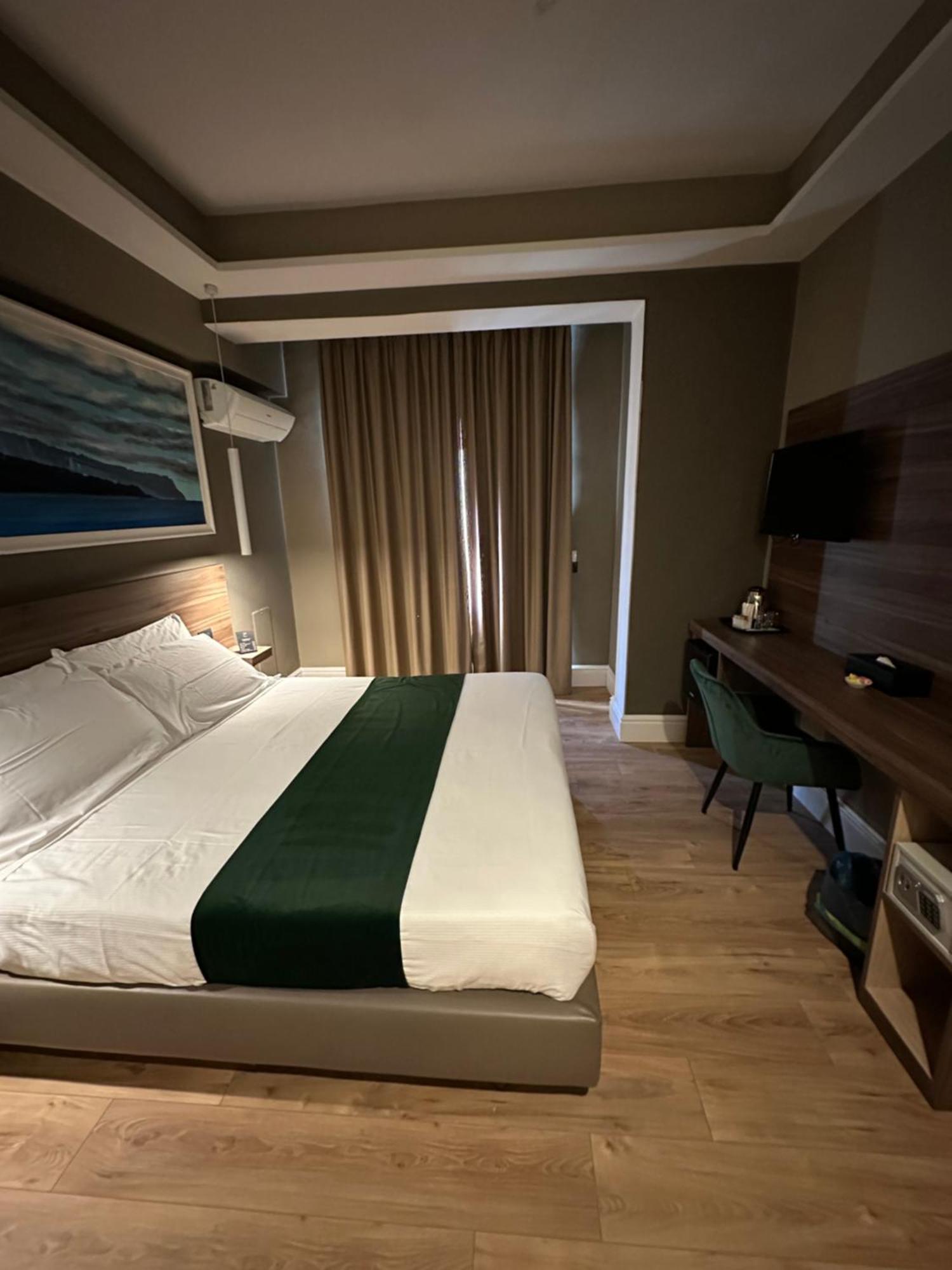 7Th Floor Suite نابولي المظهر الخارجي الصورة