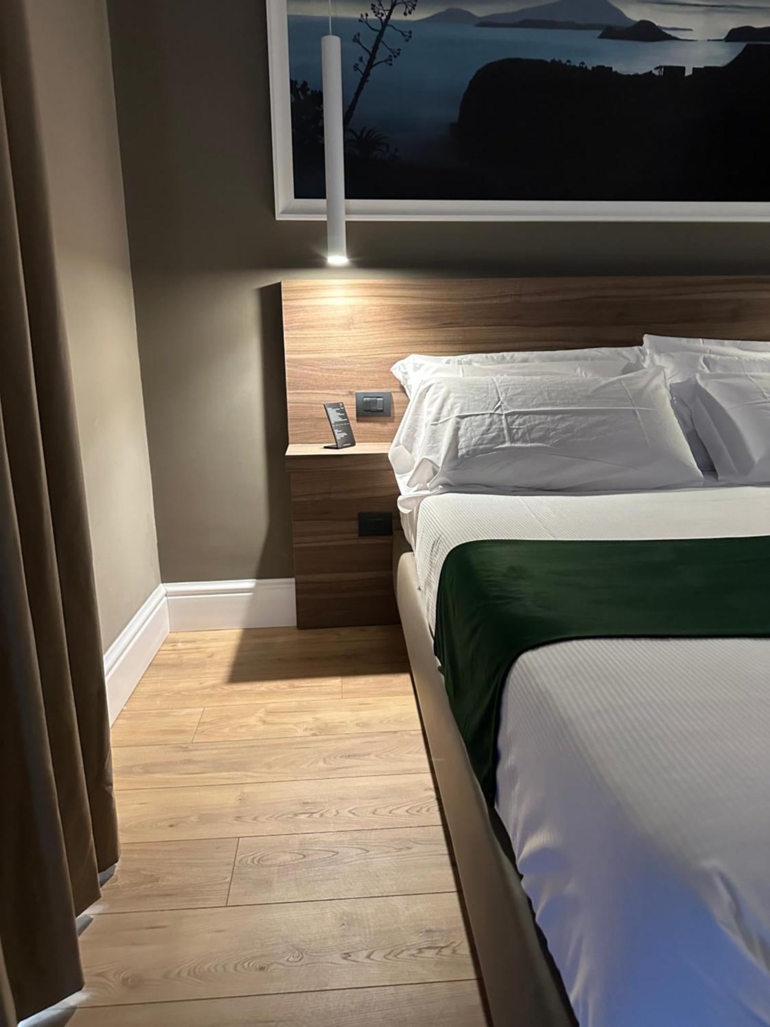 7Th Floor Suite نابولي المظهر الخارجي الصورة