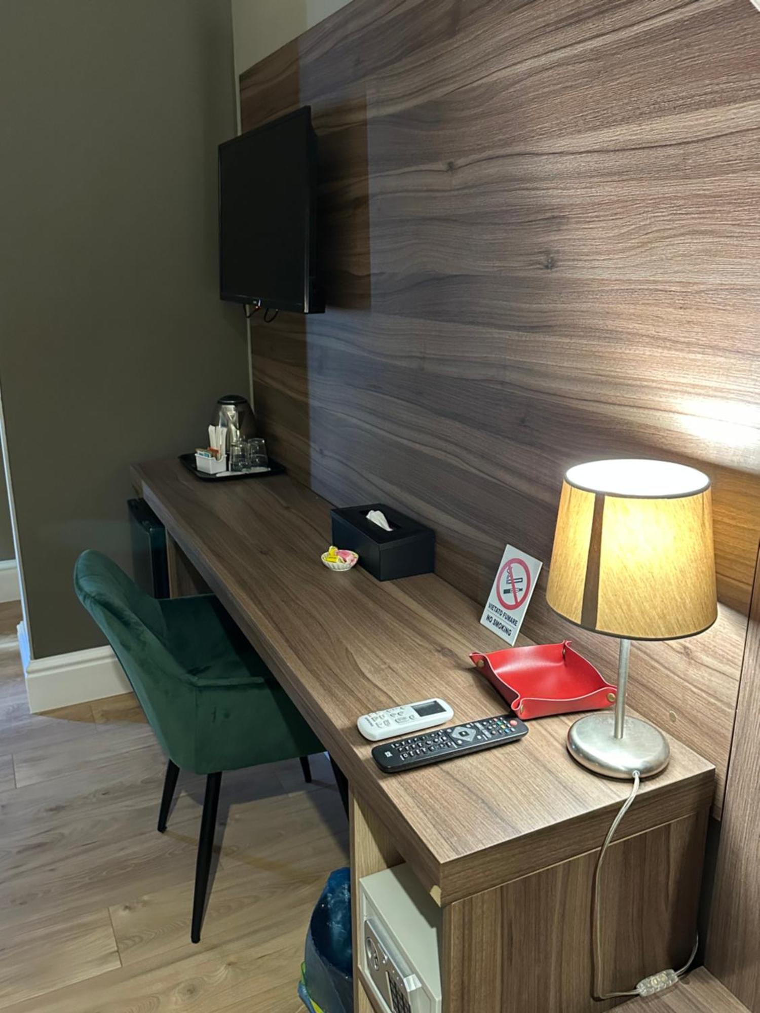 7Th Floor Suite نابولي المظهر الخارجي الصورة