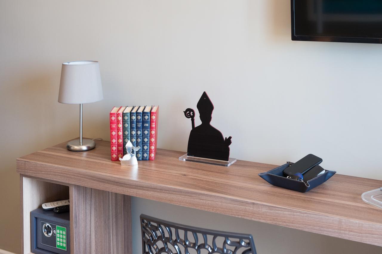 7Th Floor Suite نابولي المظهر الخارجي الصورة