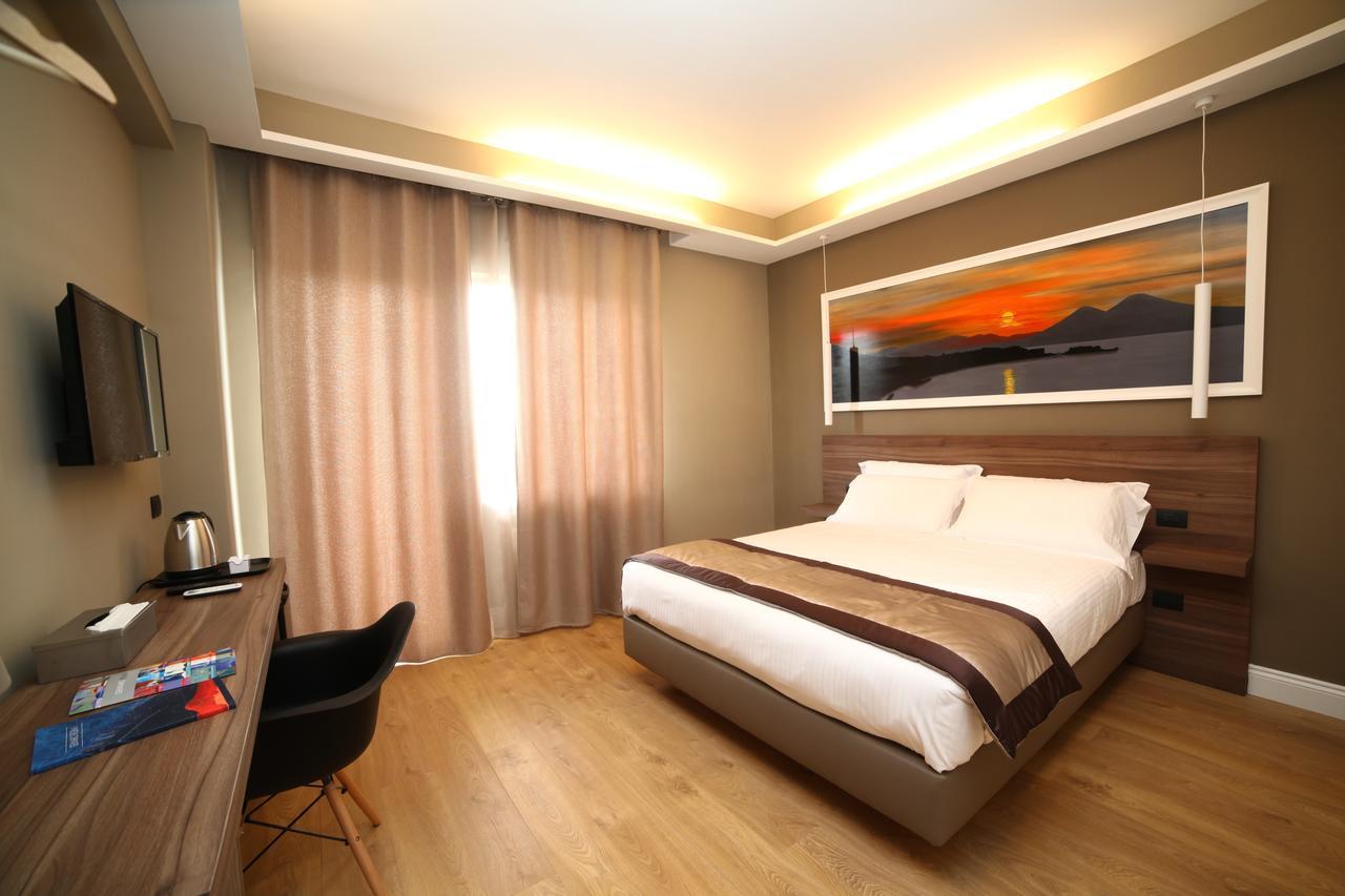 7Th Floor Suite نابولي المظهر الخارجي الصورة