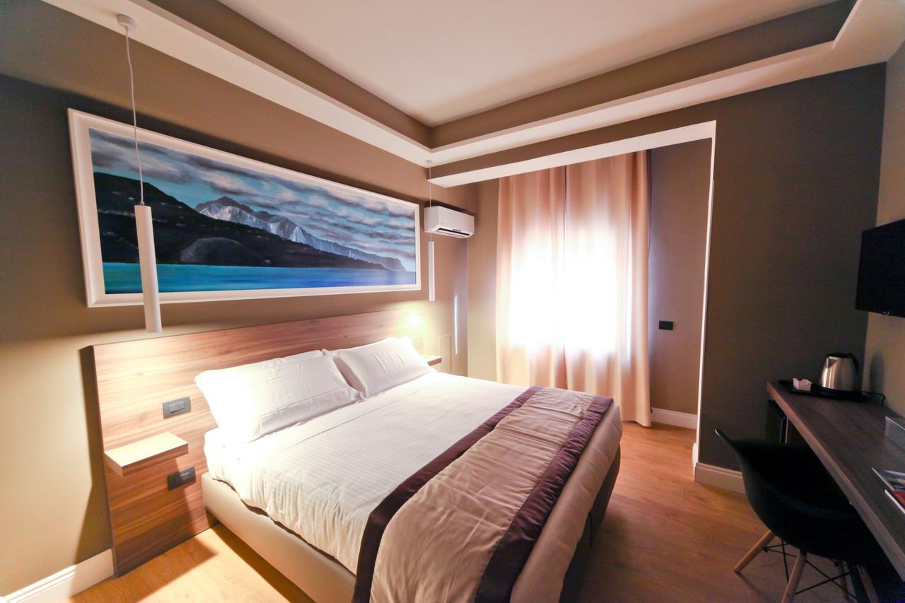 7Th Floor Suite نابولي المظهر الخارجي الصورة